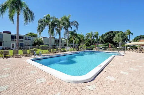 6 Abbey Lane Delray Beach FL 33446