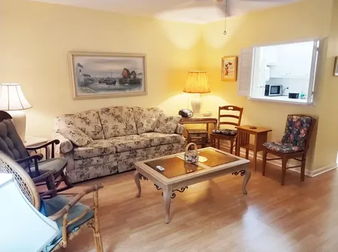 39 Harwood B Deerfield Beach FL 33442
