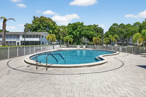 39 Harwood B Deerfield Beach FL 33442