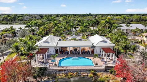 2031 Chelsea Place Palm Beach Gardens FL 33418