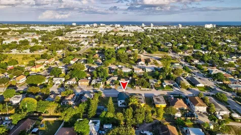 124 SW 8th Avenue Delray Beach FL 33444
