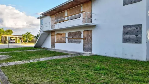 124 SW 8th Avenue Delray Beach FL 33444