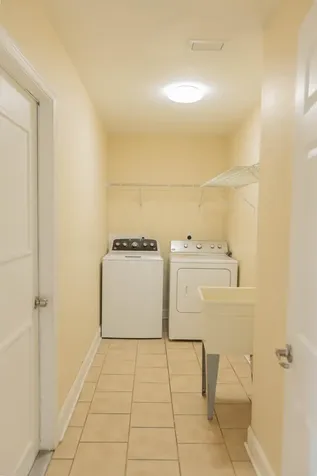 382 Ne Genesee Avenue Port Saint Lucie FL 34983