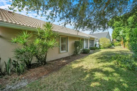 6151 Hook Lane Boynton Beach FL 33437