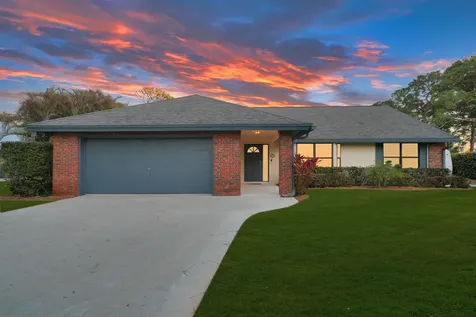 18808 Falcon Way Jupiter FL 33458