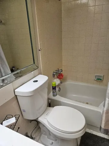 105 Lake Pine Circle Greenacres FL 33463