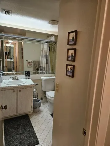 105 Lake Pine Circle Greenacres FL 33463