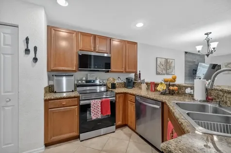 5904 Abbey Road Tamarac FL 33321