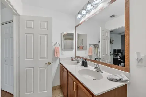 5904 Abbey Road Tamarac FL 33321