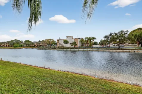 5904 Abbey Road Tamarac FL 33321