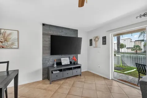 5904 Abbey Road Tamarac FL 33321