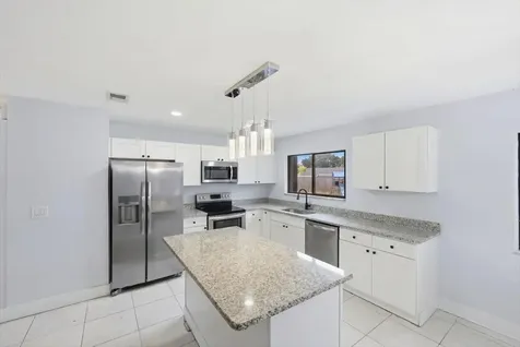 2080 Se Triumph Road Port Saint Lucie FL 34952