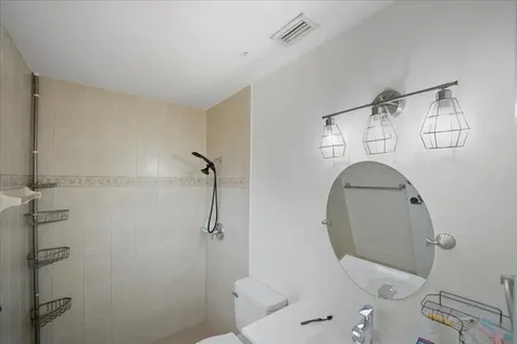 2080 Se Triumph Road Port Saint Lucie FL 34952