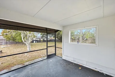2080 Se Triumph Road Port Saint Lucie FL 34952
