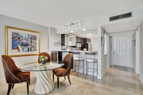 4 Royal Palm Way Boca Raton FL 33432