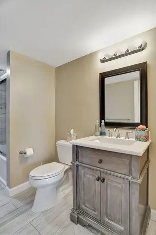 4 Royal Palm Way Boca Raton FL 33432
