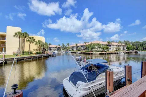 4 Royal Palm Way Boca Raton FL 33432