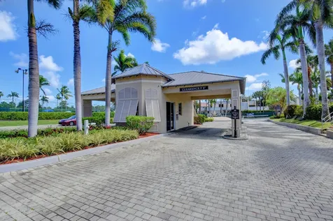 4 Royal Palm Way Boca Raton FL 33432
