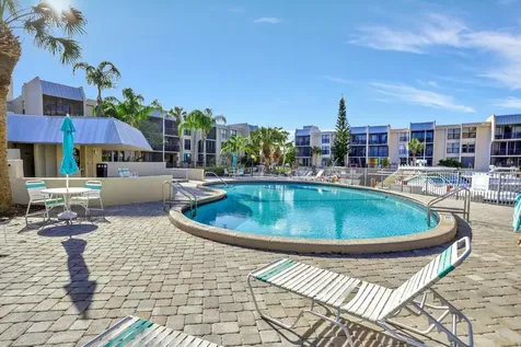 4 Royal Palm Way Boca Raton FL 33432
