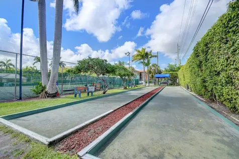 4 Royal Palm Way Boca Raton FL 33432
