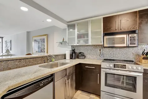4 Royal Palm Way Boca Raton FL 33432