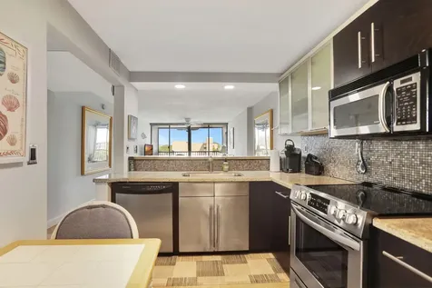 4 Royal Palm Way Boca Raton FL 33432