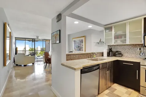 4 Royal Palm Way Boca Raton FL 33432
