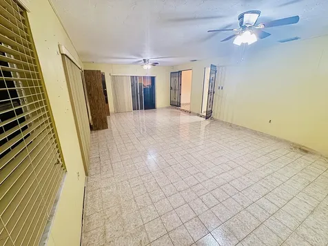 5000 Sw 5 Terrace Miami FL 33134