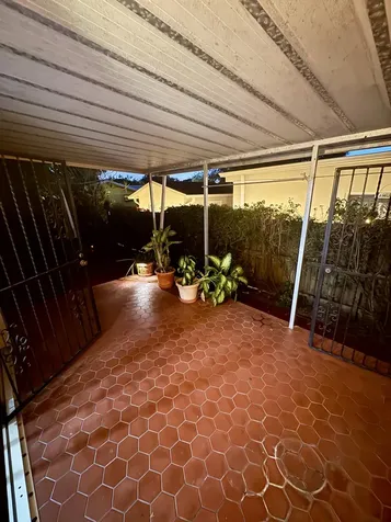 5000 Sw 5 Terrace Miami FL 33134