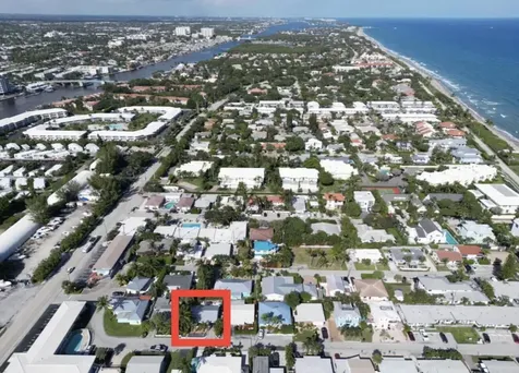 49 Douglas Drive Ocean Ridge FL 33435