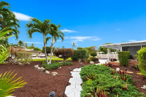 2001 Ne 30th Street Fort Lauderdale FL 33306