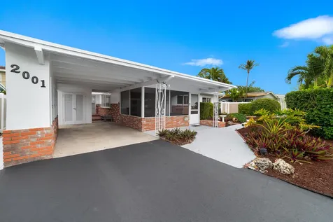 2001 Ne 30th Street Fort Lauderdale FL 33306