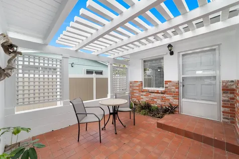2001 Ne 30th Street Fort Lauderdale FL 33306