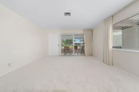 2001 Ne 30th Street Fort Lauderdale FL 33306