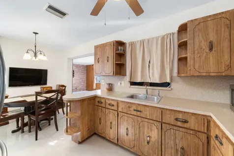 2001 Ne 30th Street Fort Lauderdale FL 33306