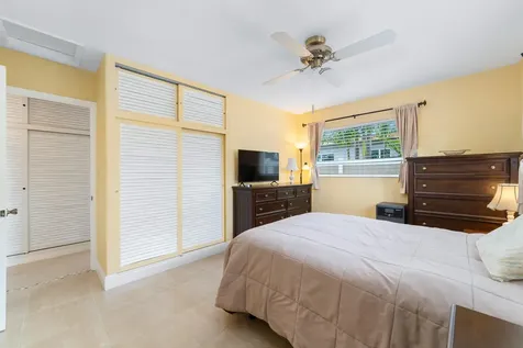 2001 Ne 30th Street Fort Lauderdale FL 33306