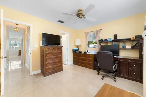 2001 Ne 30th Street Fort Lauderdale FL 33306