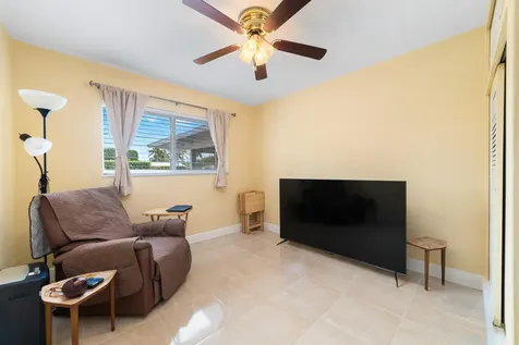 2001 Ne 30th Street Fort Lauderdale FL 33306