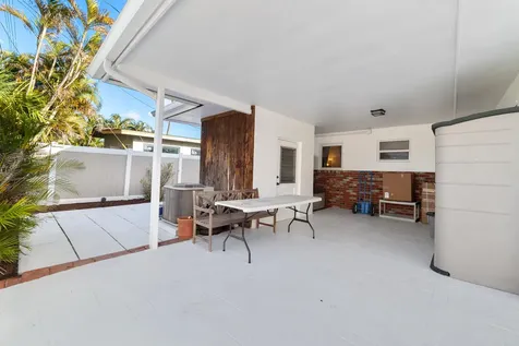 2001 Ne 30th Street Fort Lauderdale FL 33306