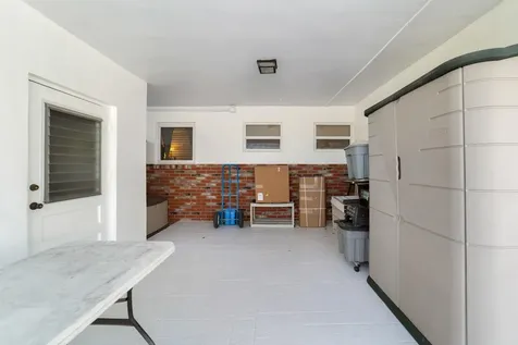 2001 Ne 30th Street Fort Lauderdale FL 33306