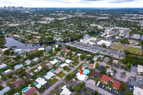 2001 Ne 30th Street Fort Lauderdale FL 33306
