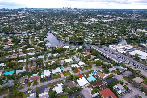 2001 Ne 30th Street Fort Lauderdale FL 33306
