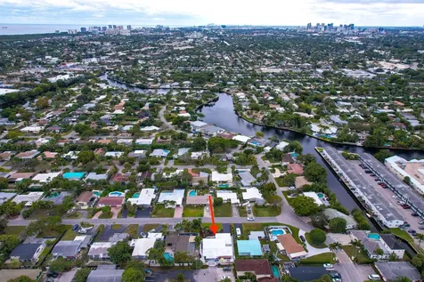2001 Ne 30th Street Fort Lauderdale FL 33306
