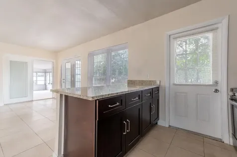 170 SE Serenata Court Port Saint Lucie FL 34983