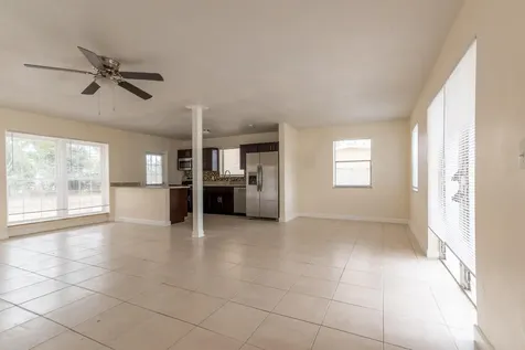 170 SE Serenata Court Port Saint Lucie FL 34983