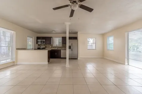 170 SE Serenata Court Port Saint Lucie FL 34983