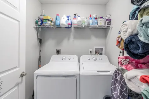 742 Nw Bayshore Boulevard Port Saint Lucie FL 34983