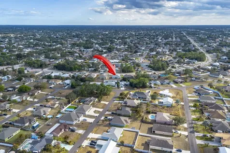 742 Nw Bayshore Boulevard Port Saint Lucie FL 34983