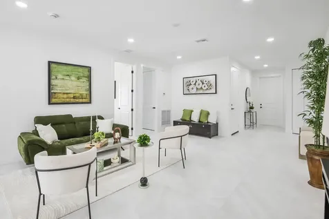 4720 Pine Cone Lane West Palm Beach FL 33417