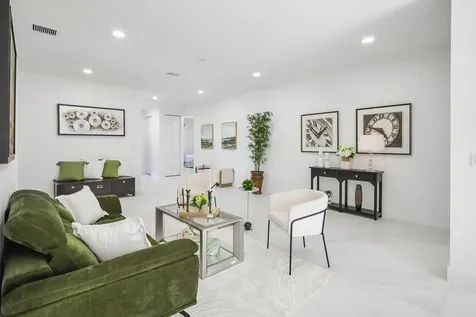 4720 Pine Cone Lane West Palm Beach FL 33417